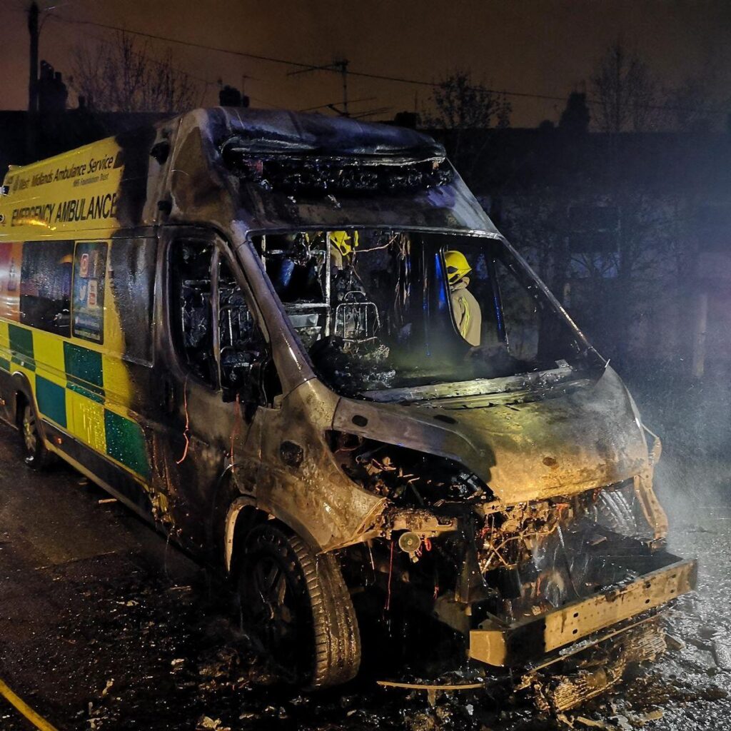 Recap: ‘Ambulance involved in crash’ on Stoke-on-Trent road – Stoke on Trent Live