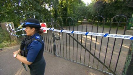 Attempted murder arrests after stabbing in Leicester car park – BBC