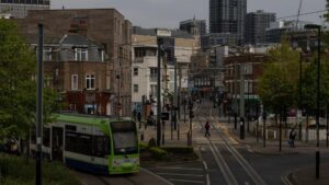 Croydon: Tram works set to cause nine days of disruption – BBC