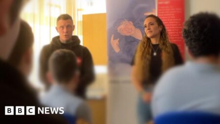Police and knife crime charity visit schools during awareness week – Yahoo News UK