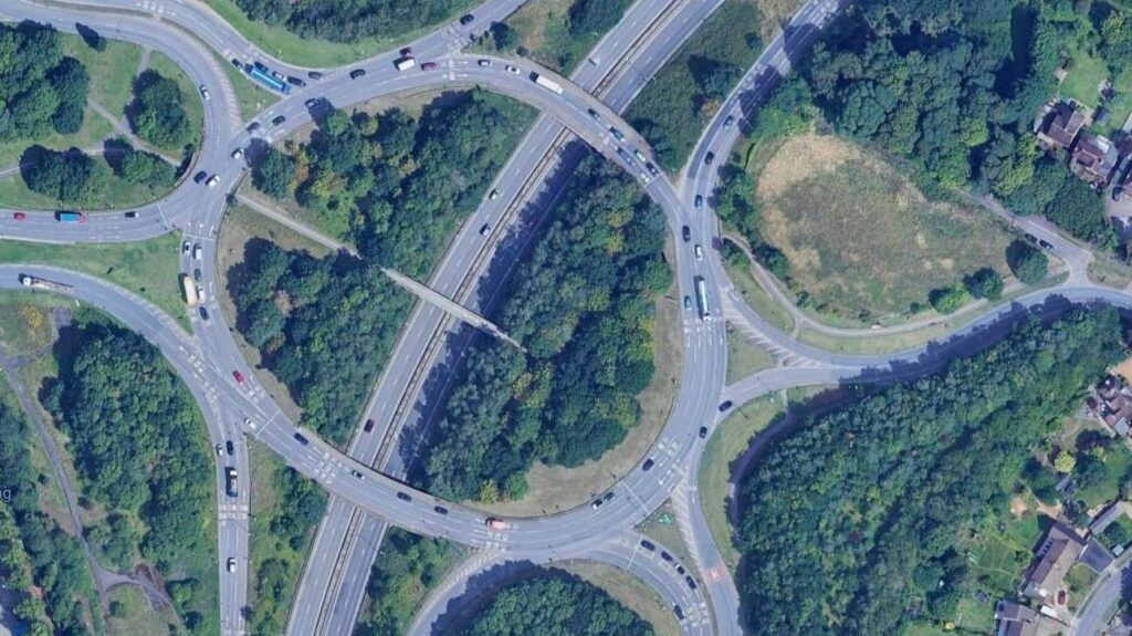 Revealed: The roundabouts in Northampton with the highest number of crashes – Northampton Chronicle and Echo