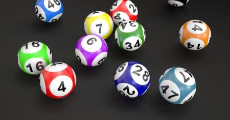 UK lottery jackpot reaches record-breaking £208m – Wales Online