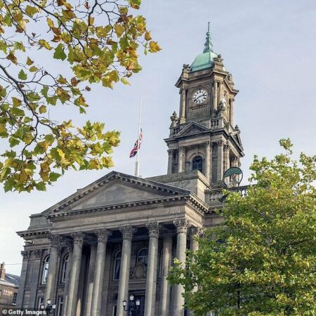 Birkenhead Town Hall clock tower stops chiming every 15 minutes after single noise complaint – The Telegraph
