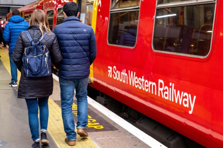 The four Leeds train operators ranked best to worst by 2025 customer satisfaction survey – Yorkshire Evening Post