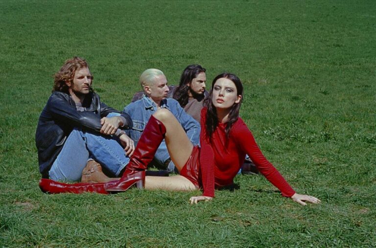 Wolf Alice have added a new Nottingham date to their upcoming UK tour – Dork | Down With Boring
