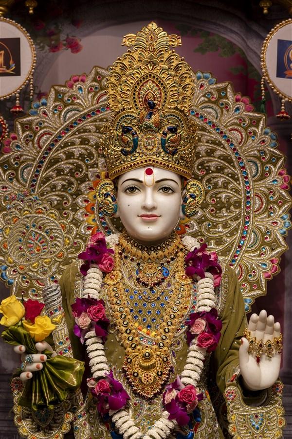 Mahant Swami Maharaj Janma Jayanti Celebrations, Coventry, UK – BAPS Swaminarayan Sanstha