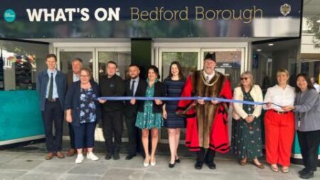 Empty Debenhams store ‘blights’ Ipswich town centre, says council – BBC