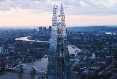Superman spotted soaring over London in what is UK’s highest public sculpture – Bristol Live