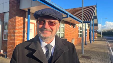 Electric buses help boost Norwich air quality levels – BBC