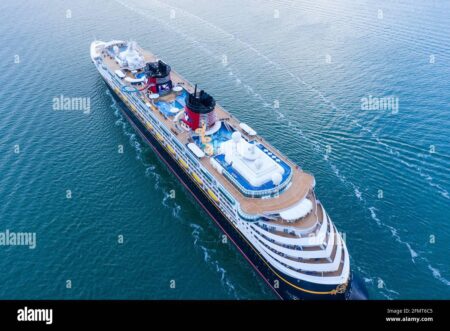 Disney Cruise Ship Returns to Southampton After Two-Year Absence, Bringing Magic Back to UK Port – Travel And Tour World