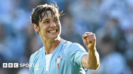 Lopez becomes first summer signing | Men’s First-Team | News – Wolverhampton Wanderers FC