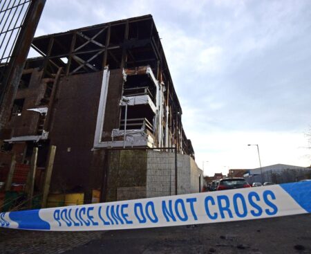 People asked to avoid area after huge scrap metal fire – Liverpool Echo