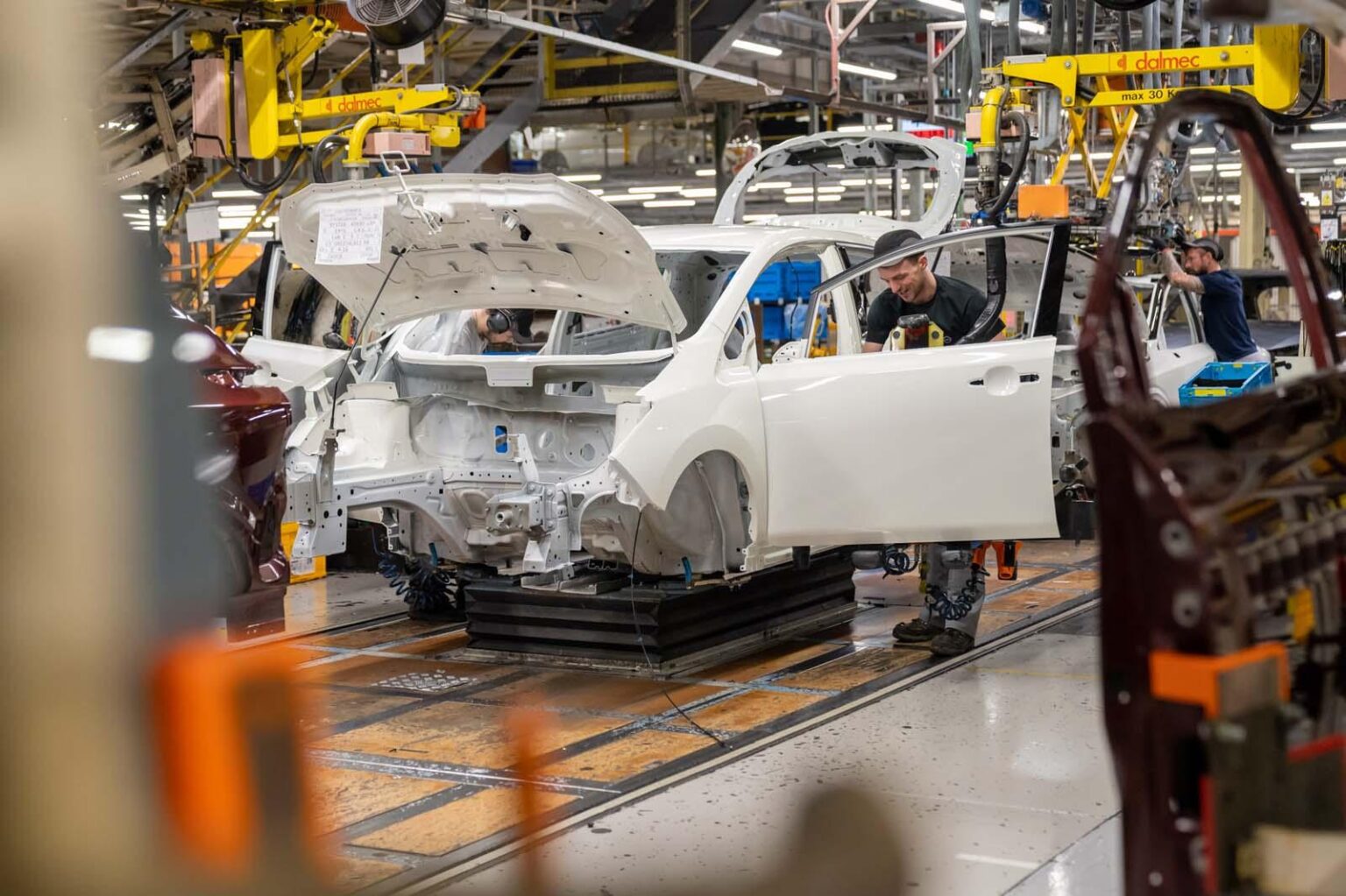 Nissan’s Sunderland plant is safe from closure despite heavy cost-cutting plan, says CEO Espinosa – Autocar