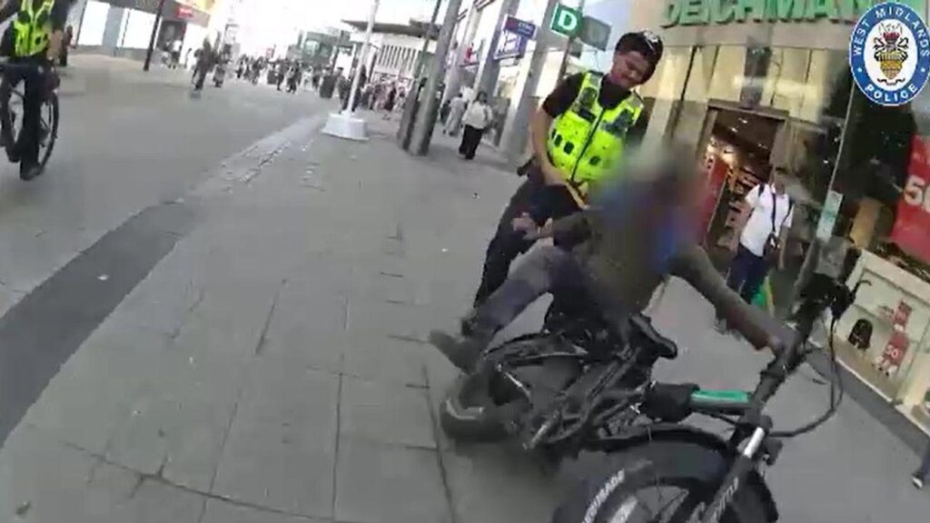 Nearly 100 illegal e-bikes and scooters seized in major police crackdown across Preston – Lancashire Evening Post