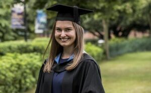 National scholarship leader recognised by Southampton university – Daily Echo