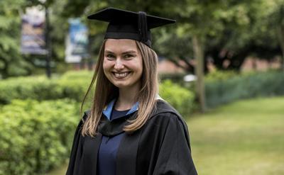 National scholarship leader recognised by Southampton university – Daily Echo