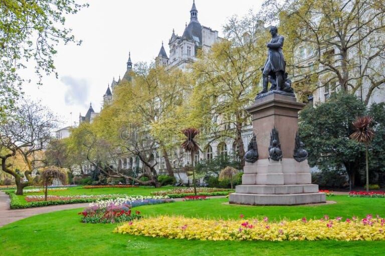 Historic fountain at Victoria Embankment Gardens springs back to life – Westminster City Council