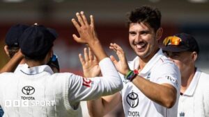 England vs India: Josh Tongue’s moments of magic and erraticness sums up hosts’ opening day – BBC