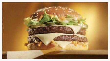 McDonald’s just launched its ‘most McDonald’s burger ever’ in the UK – Metro.co.uk