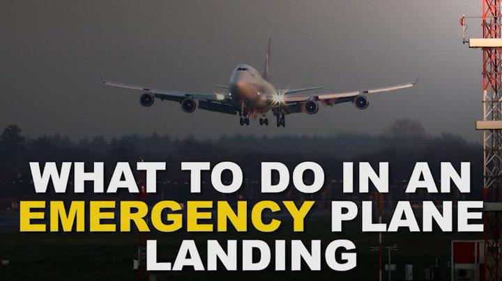 Bristol Airport-bound flight makes emergency landing – Somerset Live