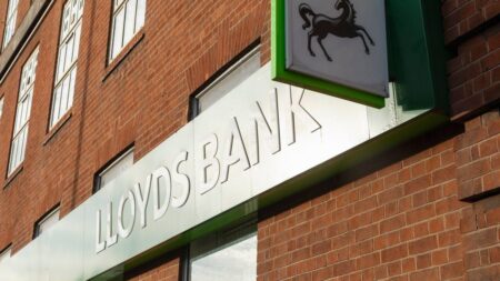Lloyds Bank announce £300 rule in UK first – Liverpool Echo