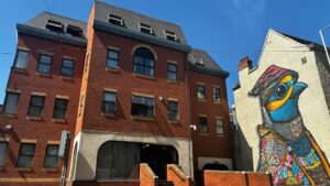 Former Nottingham office set to be converted into flats – BBC