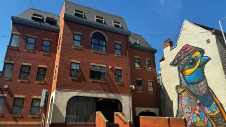 Former Nottingham office set to be converted into flats – BBC