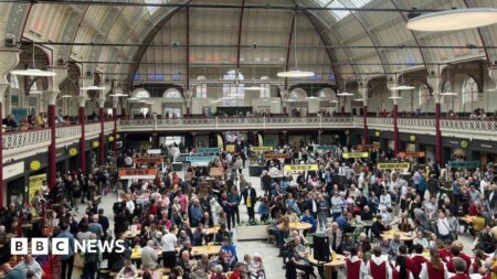 First look inside Derby’s revamped £35m market hall – BBC
