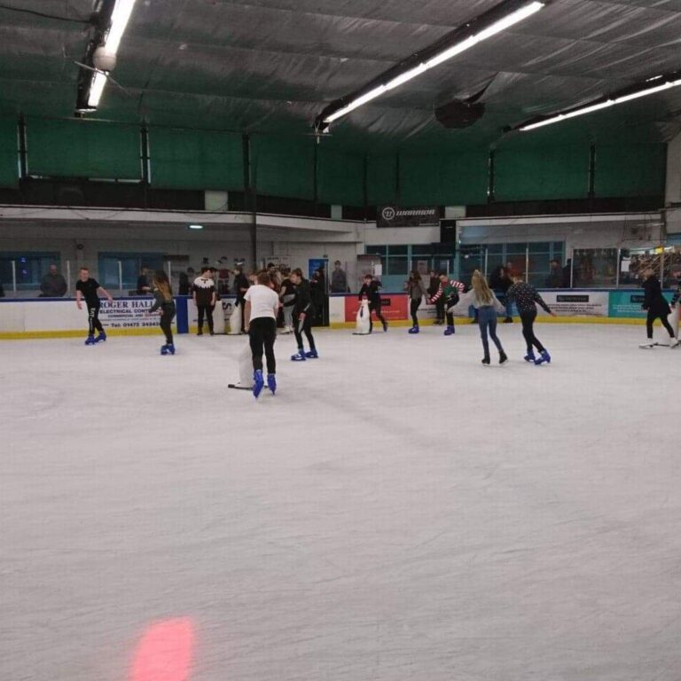 Skate UK Camps at Grimsby Ice Rink and Slough Ice Arena – British Ice Skating
