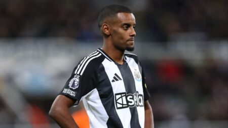 Alexander Isak’s team-mate’s stunned reaction on radio after huge transfer announcement – The Mirror