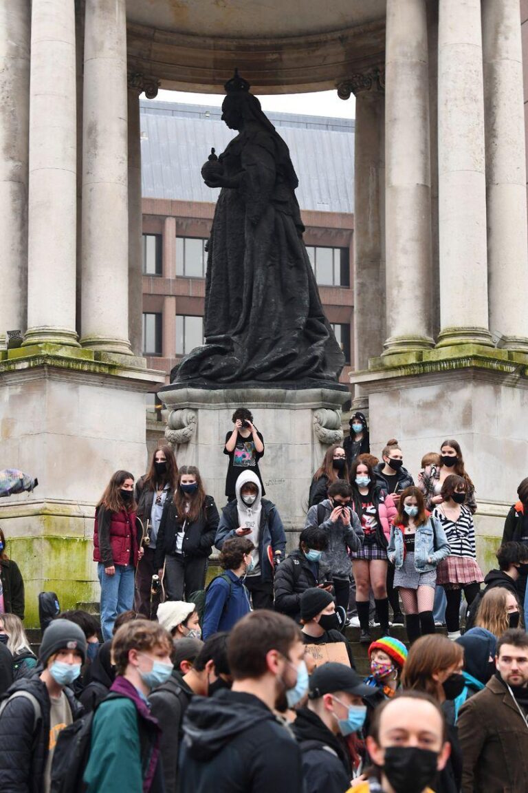 Arrests made after UKIP protest in Liverpool city centre – Liverpool Echo