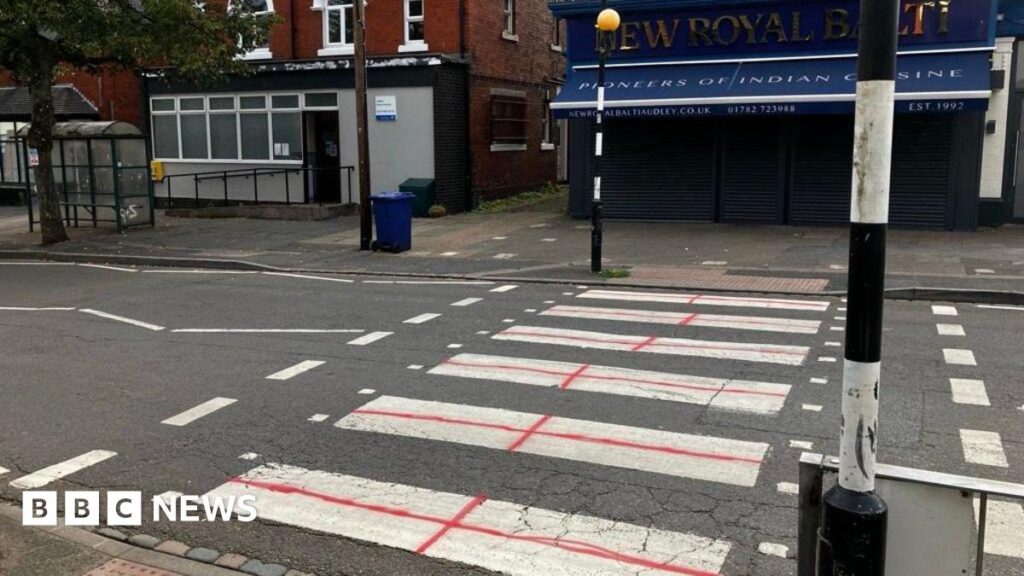 Council slams England flag graffiti as Stoke-on-Trent crossings and roundabouts targeted – Stoke on Trent Live