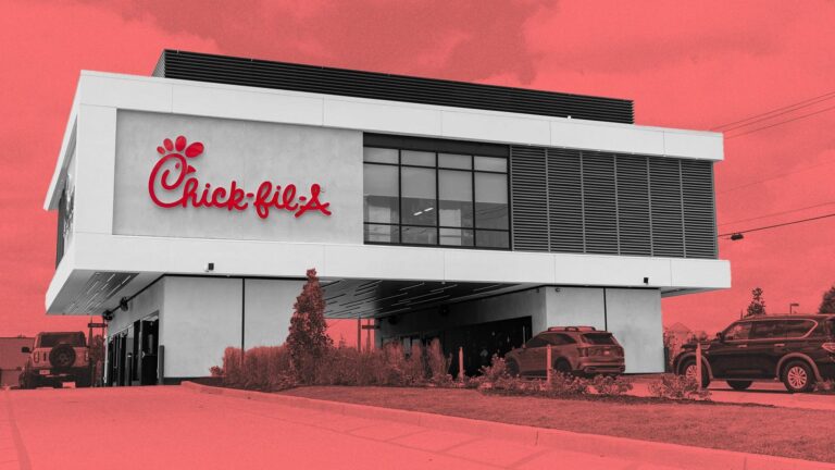 Chick-fil-A says it will open first stores in UK and Singapore this year – 11Alive.com