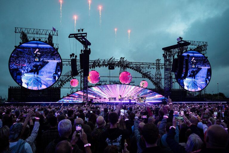 Coldplay’s dates at London’s Wembley Stadium: stage times, support acts & more – Radio X