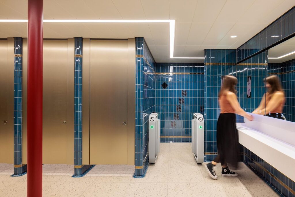 Westminster Council re-opens refurbished public toilets in Parliament Square – Westminster City Council