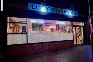 The highest-rated chippy in Swindon boasting the ‘best fish and chips ever’ – This Is Wiltshire