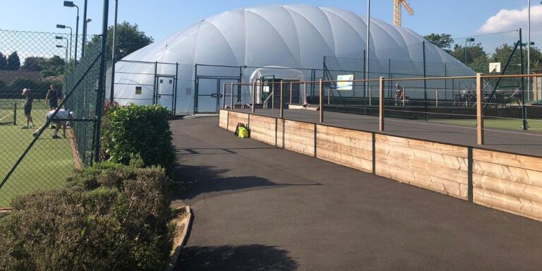 Sutton Coldfield residents campaign against ‘noisy’ padel courts – BBC