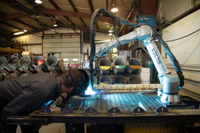 News – Teaching robots to weld by using human expertise could solve UK’s critical welder shortage – University of Nottingham