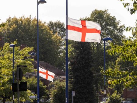 St George’s and union jack flags raised on footbridge above A2 in Bexley – News Shopper