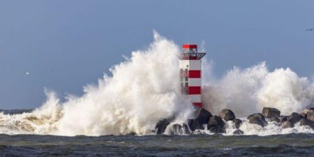 Damaging UK winter storms driven by swirling polar vortex miles above Earth – University of Leeds