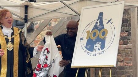 Cream tea world record attempt for Stoke-on-Trent centenary – BBC
