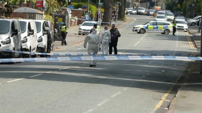 Murder arrest after woman found dead in Wolverhampton – BBC