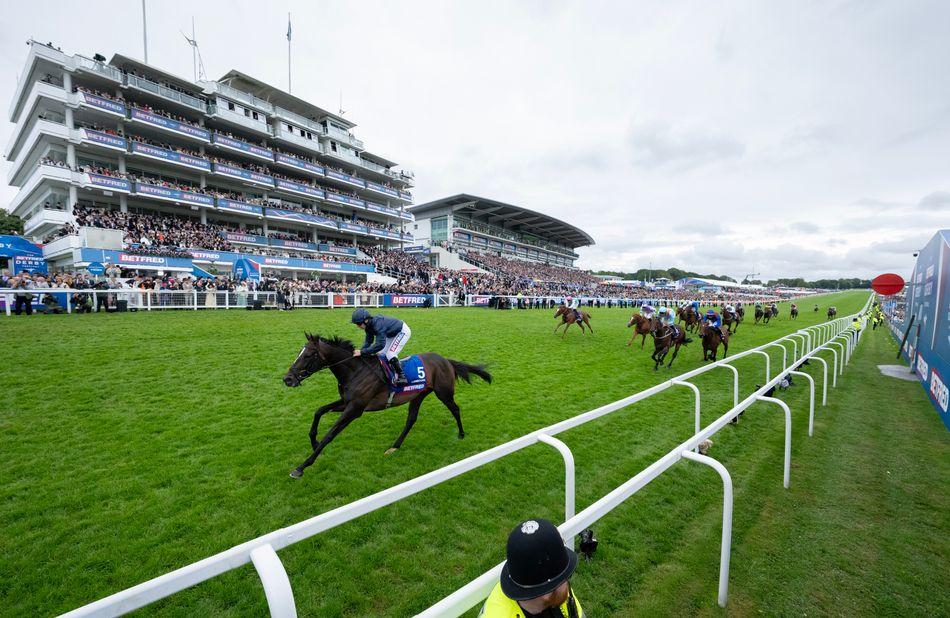 Epsom Derby: Lambourn wins for Aidan O’Brien and Wayne Lordan – BBC
