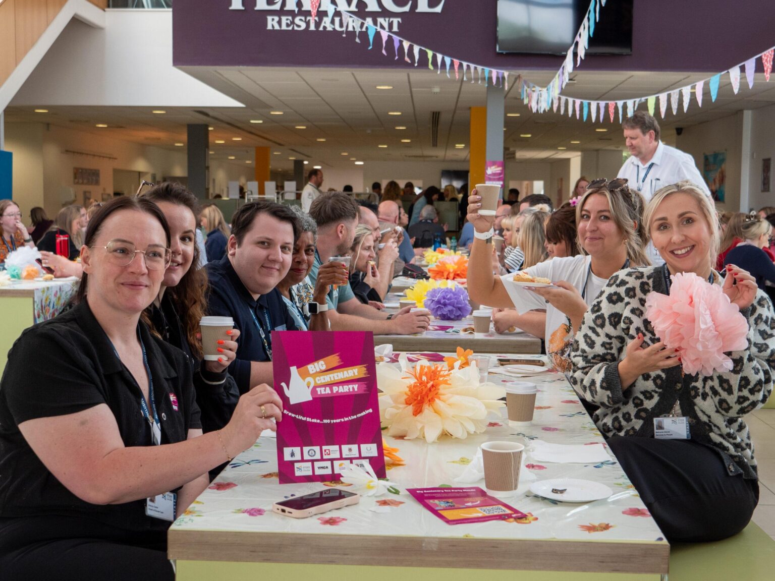 Stoke-on-Trent Smashes Guinness World Record with Big Centenary Tea Party! – FE News