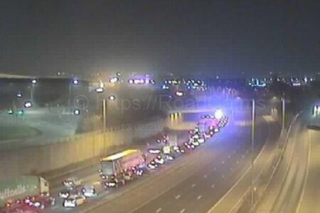 Police seen on motorway as traffic is released amid major M60 closure – facebook.com