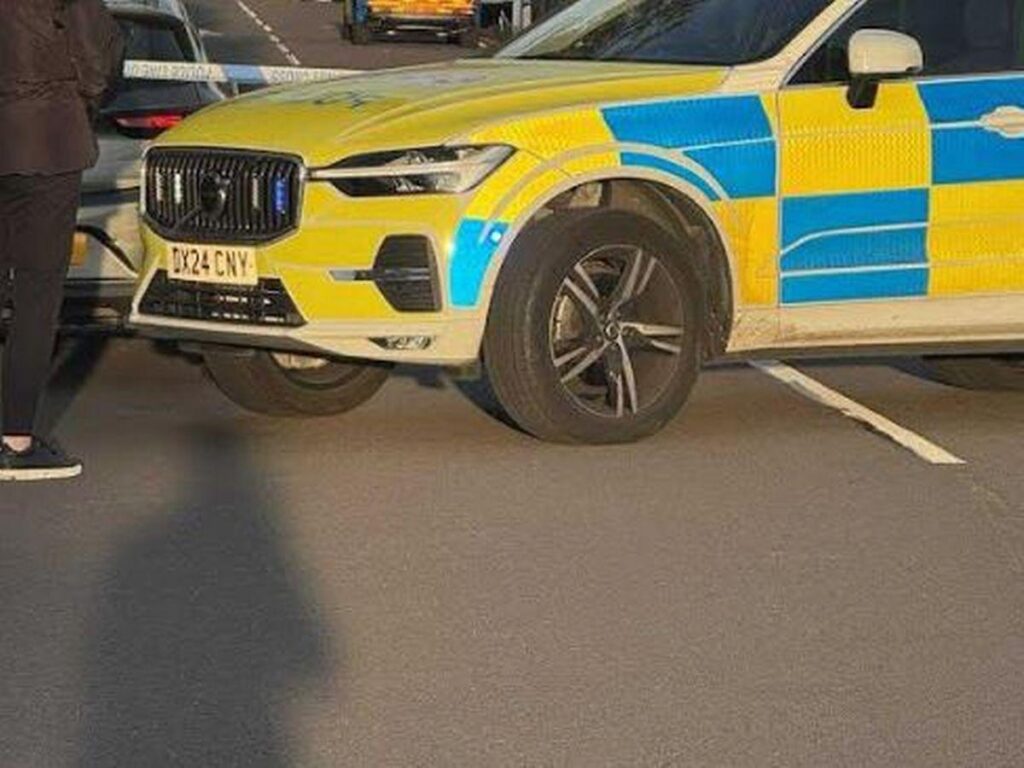 Recap: Police tape off Stoke-on-Trent street and air ambulance lands – Stoke on Trent Live