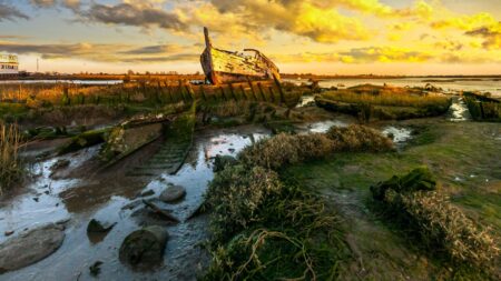 Beach described as ‘jewel in Essex’s crown’ named among UK’s hottest – Essex Live
