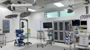 Plymouth vascular care technology used in UK first – NHS – BBC
