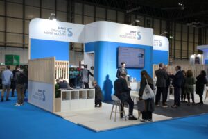 UK bus industry gathers in Manchester and Portsmouth – SMMT
