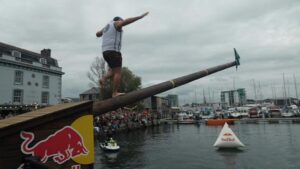 Plymouth students asked to take part in Red Bull mast challenge – BBC